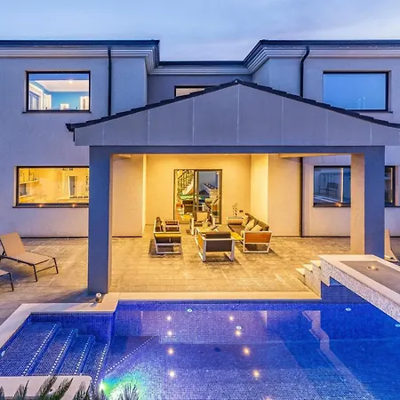 بيت للعطل Beautiful In *